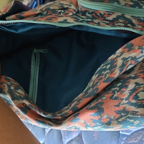 Kavu sling bag - Picture 6 of 8